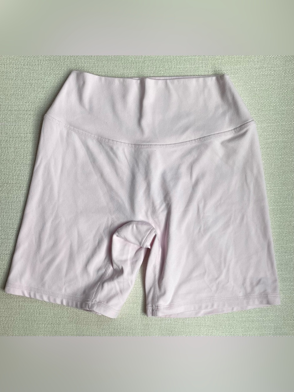 Oner Active SoftMotion high waisted shorts 6” with gray logo